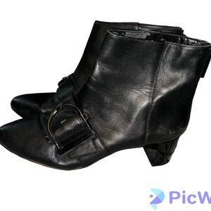 Nine West Black Leather Konah Boots with Buckle Detail Women's Size 7.5M